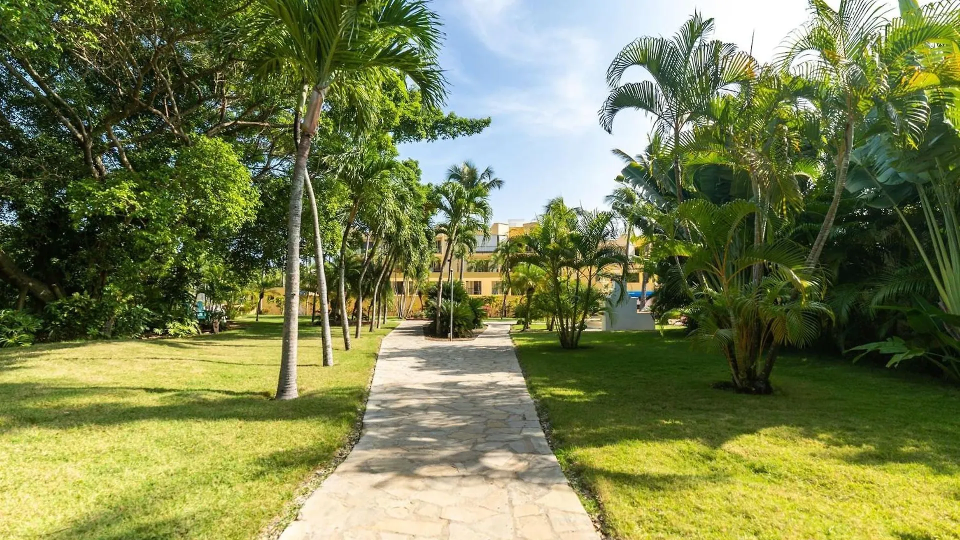 Garden Condos 5- Luxurious Apartment In Sosua Center Dominik Cumhuriyeti